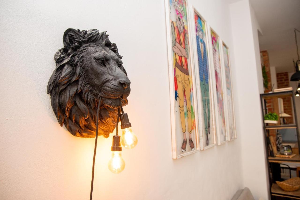 Mana Loft Apartamento Original En El Centro De อาลิกันเต ภายนอก รูปภาพ